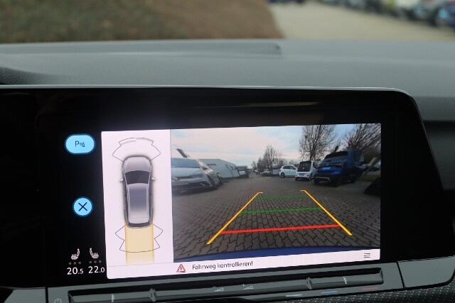 Volkswagen Golf 1.5 eTSI DSG Variant