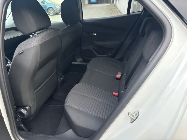 Peugeot E-2008 GT-Line Style