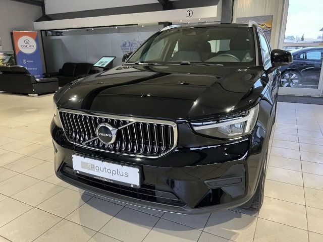 Volvo XC40 Core Recharge T4