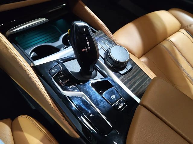 BMW 530 530d M-Sport Touring