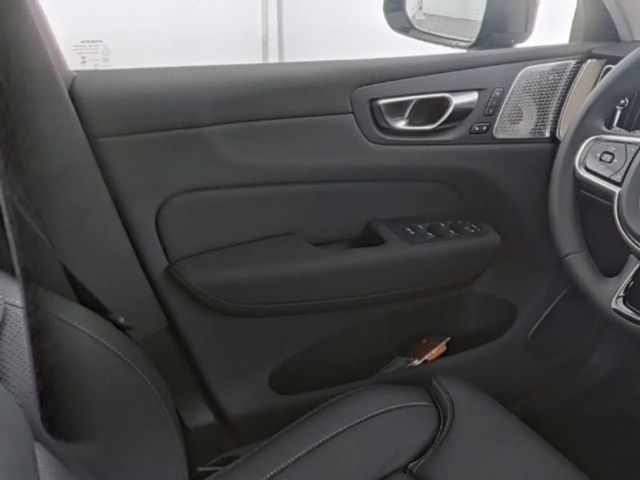 Volvo XC60 AWD Dark Plus Recharge