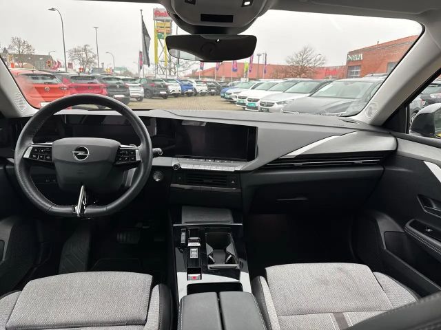 Opel Astra Elegance Hybrid Innovation