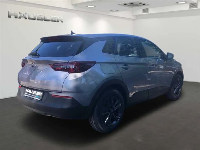 Opel Grandland X 1.2 Turbo Business Edition