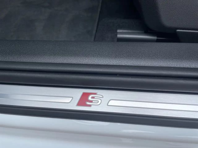 Audi Q2 35 TFSI S-Line