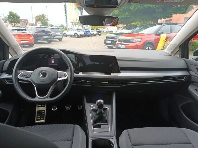 Volkswagen Golf Active