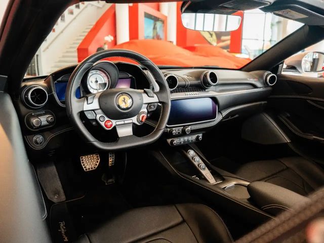 Ferrari Portofino M MagneRide*Nackenwärmer*Sitzbelüftung