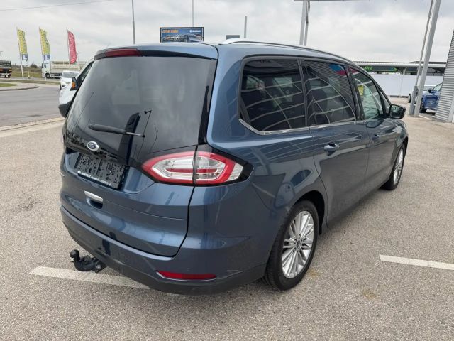 Ford Galaxy Vignale