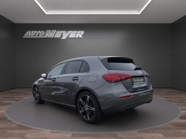 Mercedes-Benz A 200 Progressive