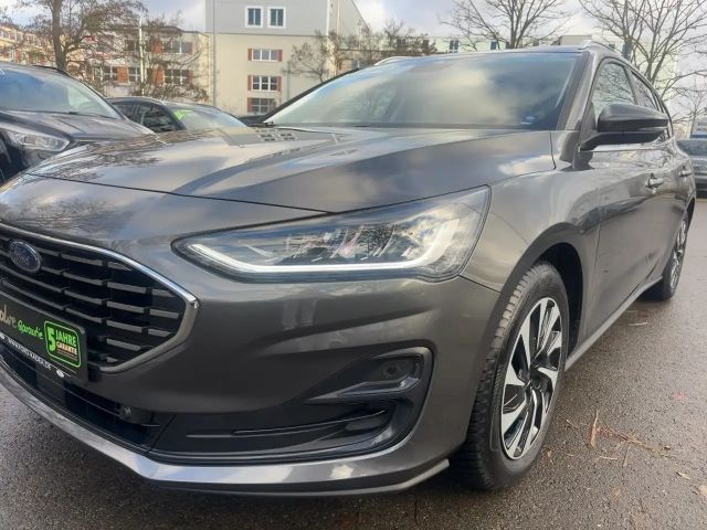 Ford Focus Titanium Wagon