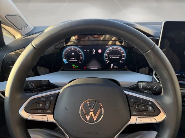 Volkswagen Golf 1.5 eTSI DSG Golf VIII