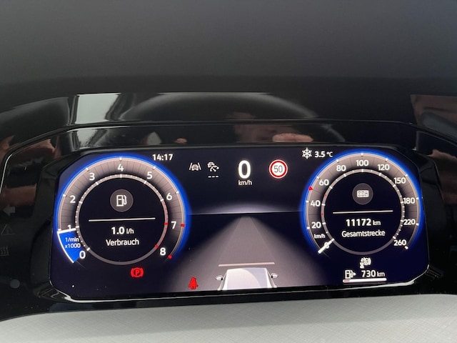 Volkswagen Golf 1.5 TSI Business Life