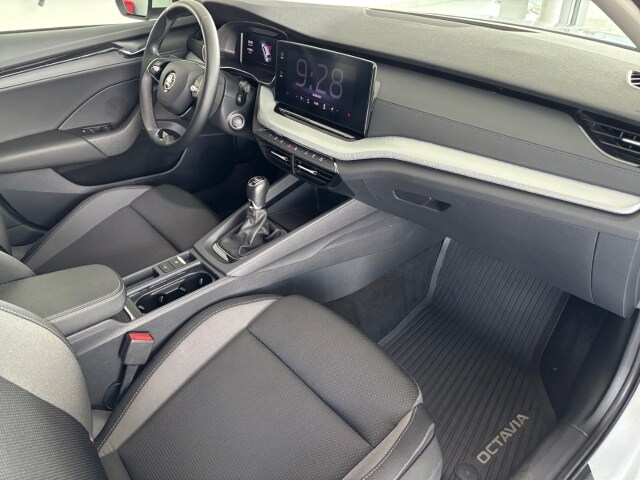 Skoda Octavia 1.5 TSI Combi Tour