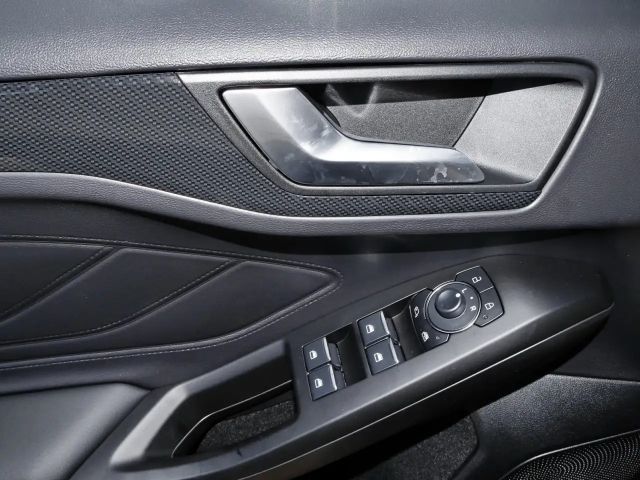 Ford Focus EcoBoost ST Line