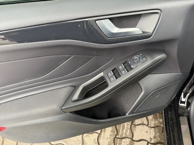 Ford Focus EcoBoost ST Line