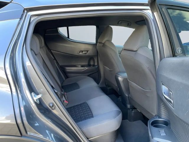 Toyota C-HR Hybride Team D