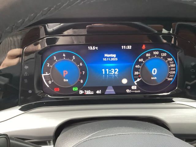 Volkswagen Golf DSG Style Variant