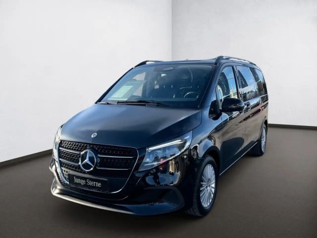 Mercedes-Benz V 220 Style
