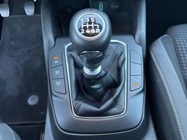 Ford Focus Cool & Connect EcoBoost