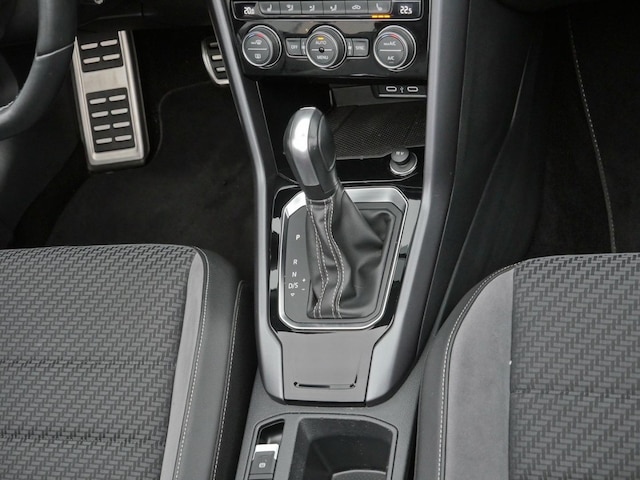 Volkswagen T-Roc 1.5 TSI Cabriolet R-Line