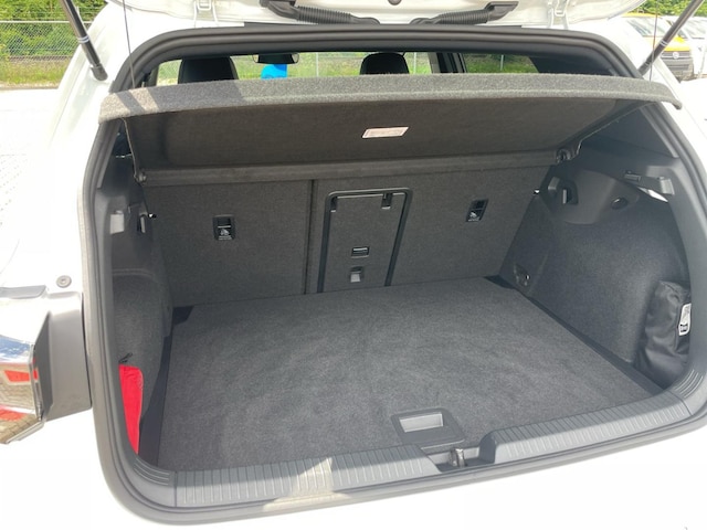 Volkswagen Golf DSG R-Line