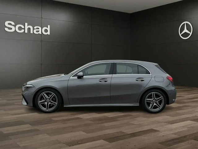 Mercedes-Benz A 180 AMG Line