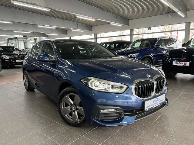 BMW 118 118d Advantage pakket Sedan