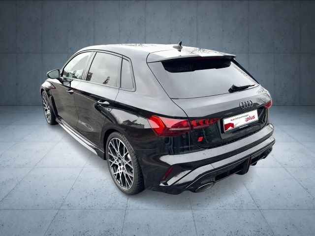 Audi RS3 Sedan