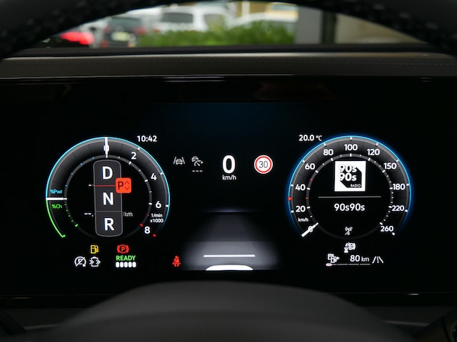 Volkswagen Tiguan R-Line eHybrid