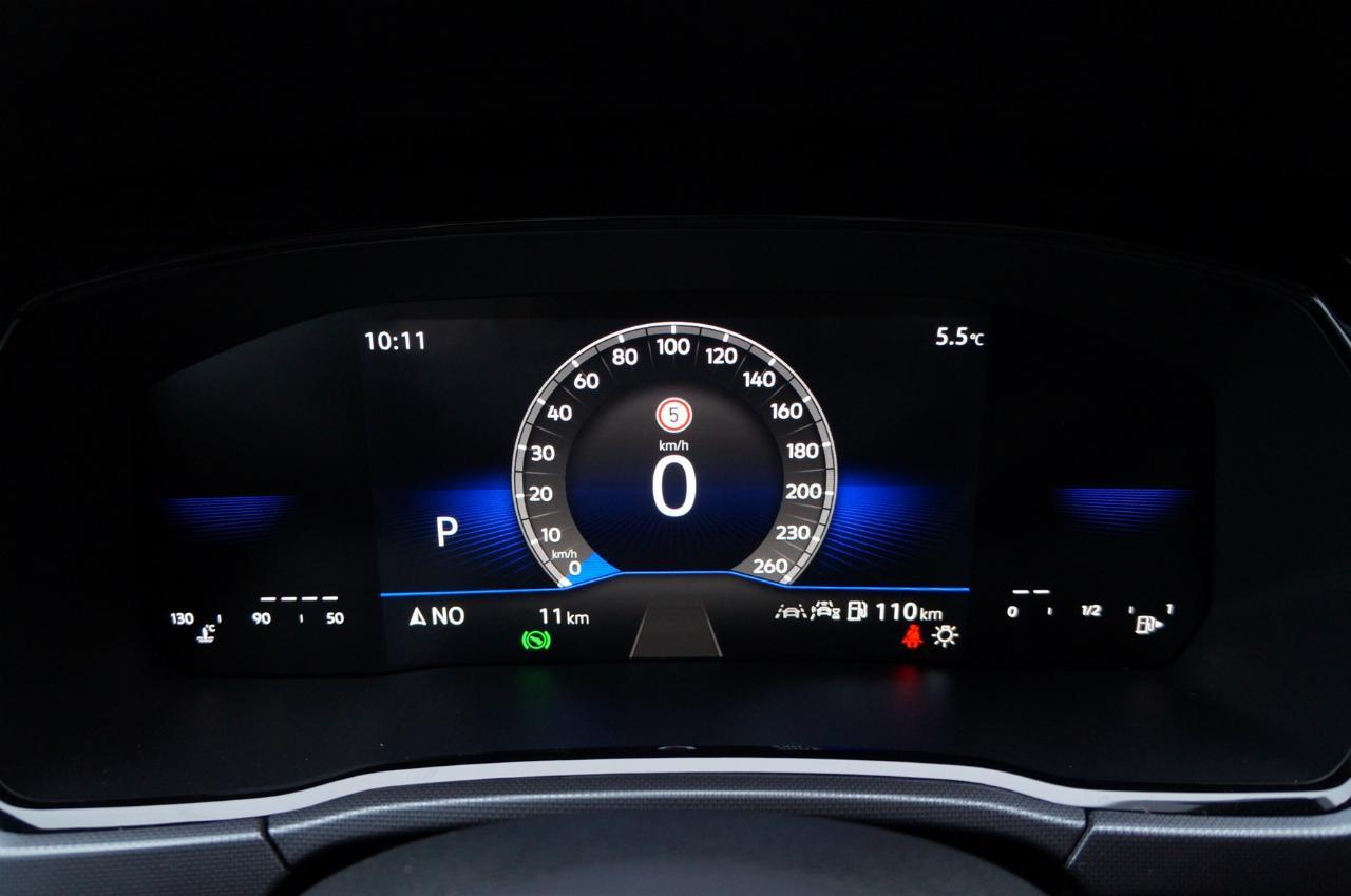 Volkswagen Touran 1.5 TSI DSG R-Line