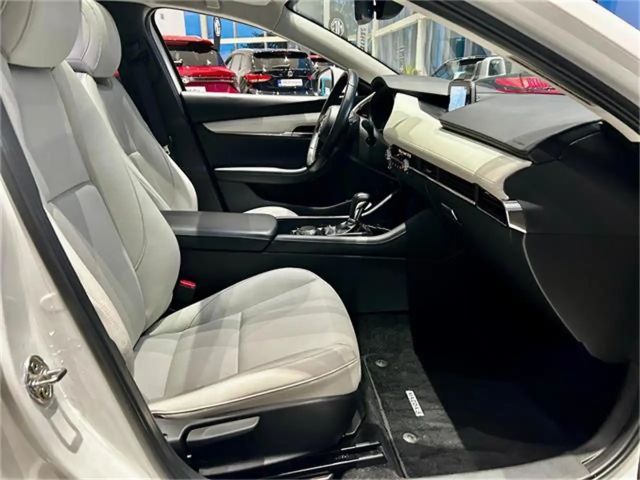 Mazda 3 SkyActiv e-Skyactiv