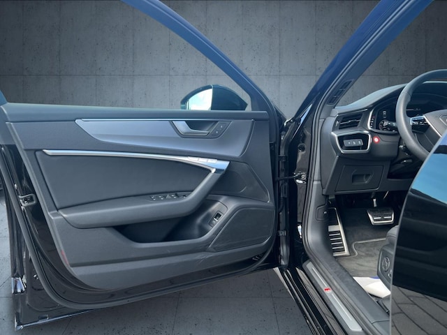 Audi S6 Quattro Sedan