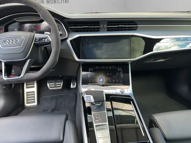 Audi RS6 Avant Performance Quattro