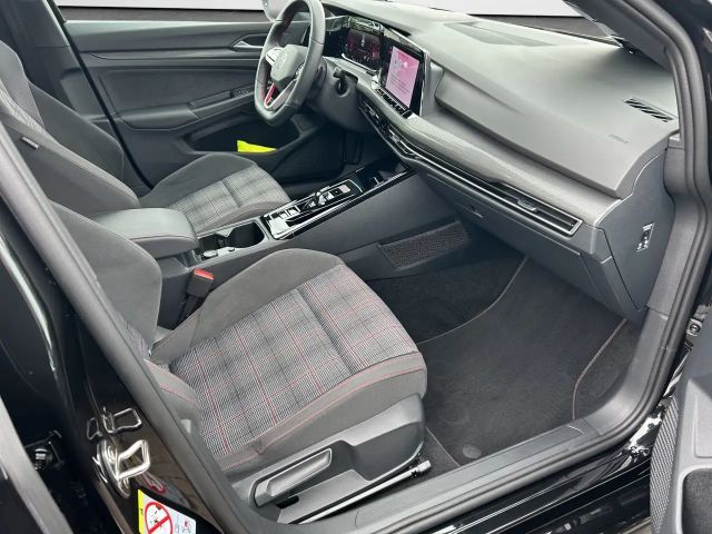 Volkswagen Golf 2.0 TSI DSG GTI