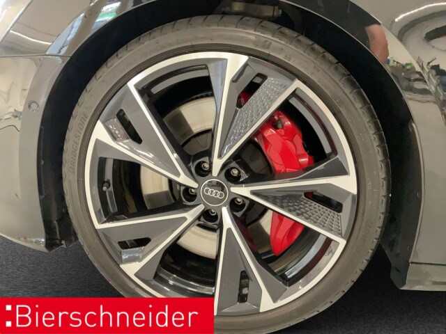 Audi S6 Avant Quattro