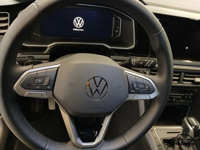 Volkswagen Polo 1.0 TSI DSG IQ.Drive R-Line