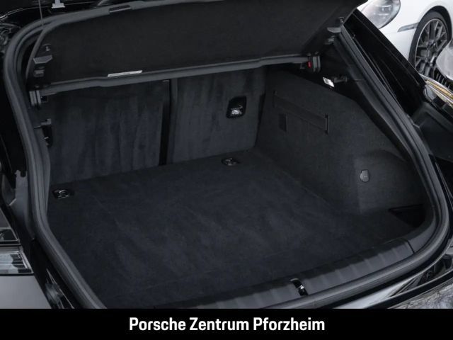 Porsche Taycan 4 Cross Turismo