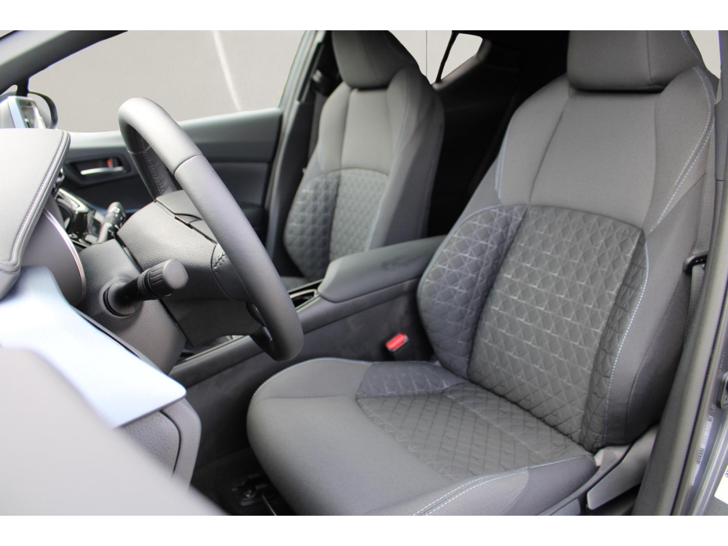 Toyota C-HR 5-deurs Plus