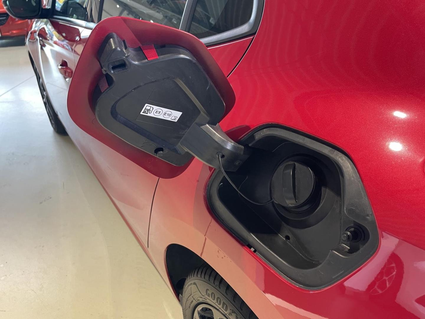 Opel Corsa 1.2 Turbo GS-Line Grand Sport