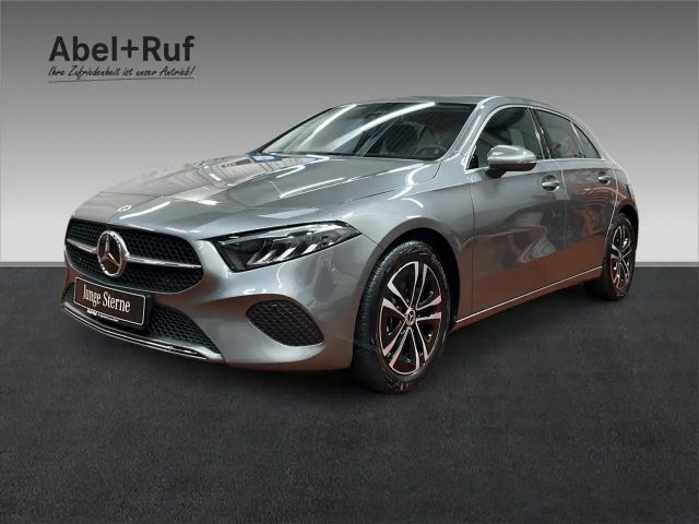 Mercedes-Benz A 200 Progressive