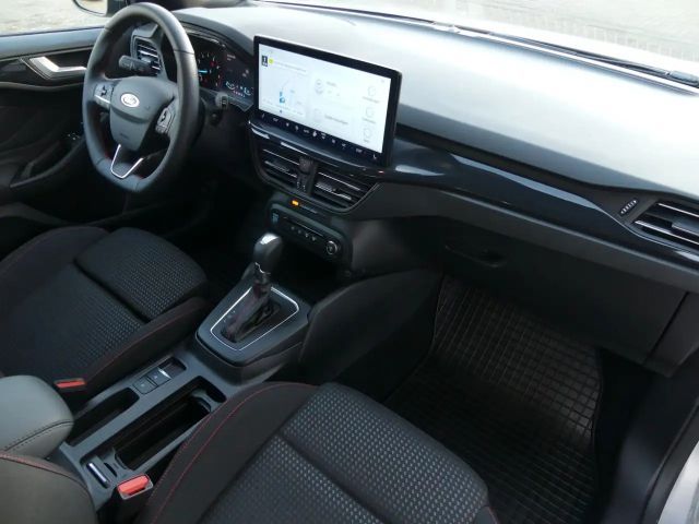 Ford Focus ST Line Wagon