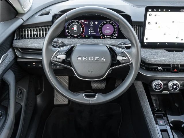 Skoda Superb 2.0 TDI Combi