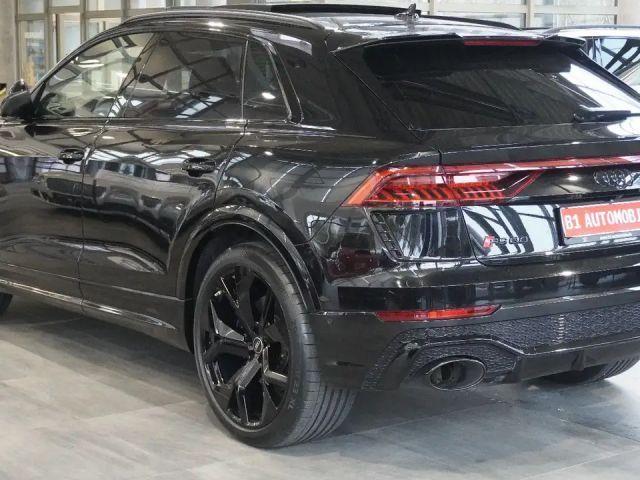Audi RS Q8 *RS ESSENTIAL -PAKET*UVP 186 Tsd*
