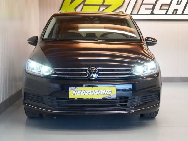 Volkswagen Touran DSG