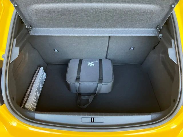 Peugeot E-208 Allure Pack