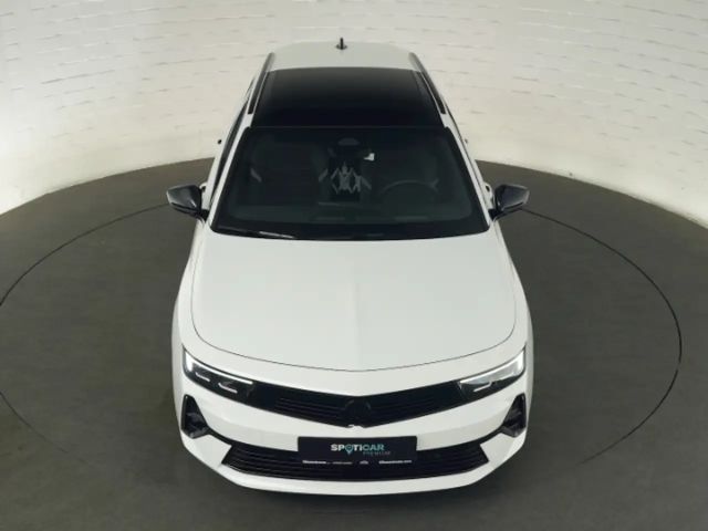 Opel Astra Sports Tourer Ultimate