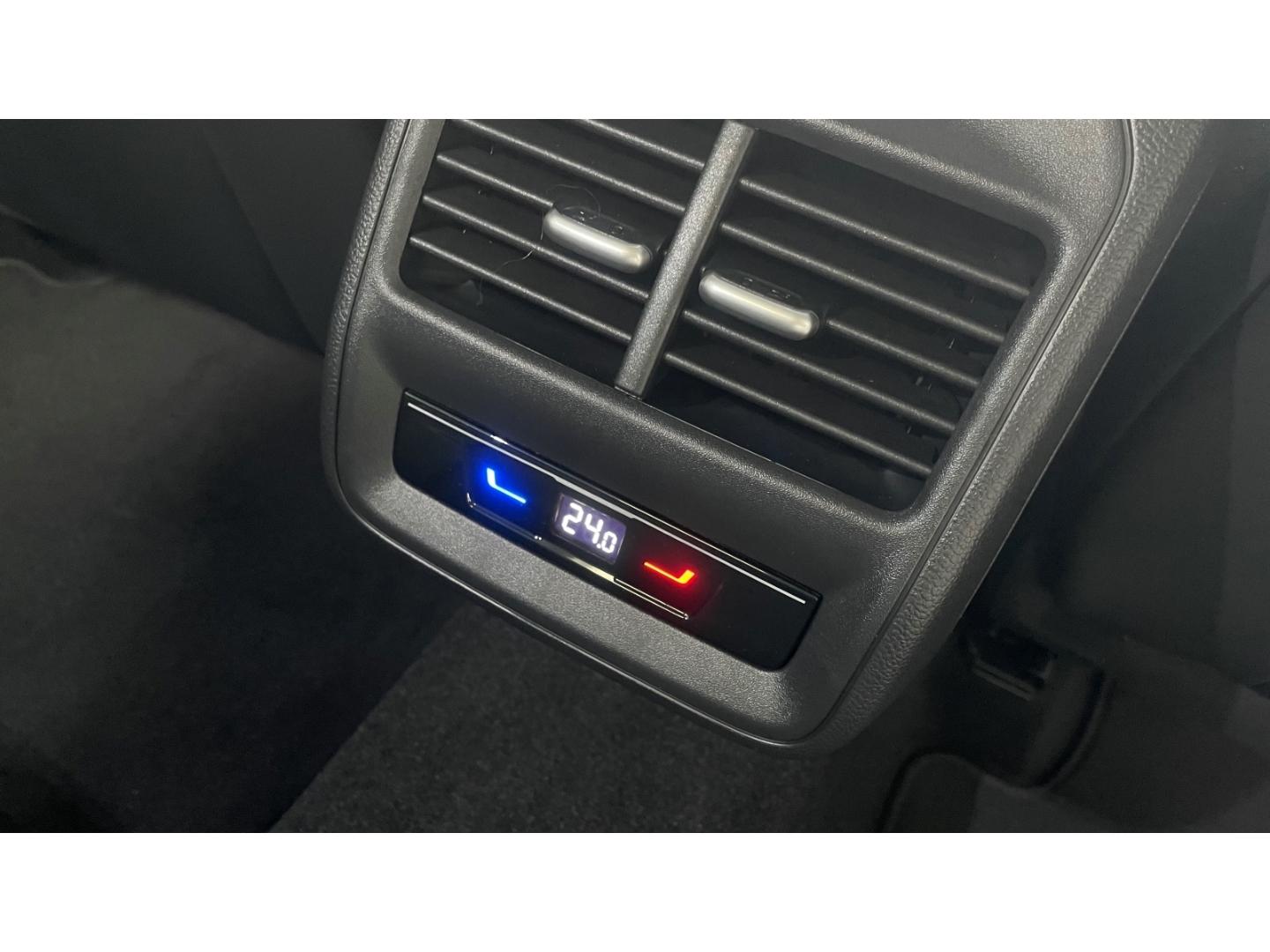 Volkswagen Passat Business IQ.Drive Variant