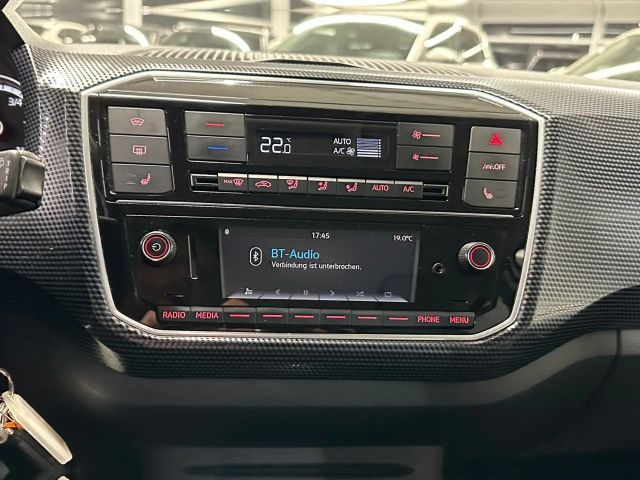 Volkswagen up! Move Move up!