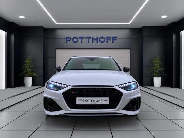 Audi RS4 Avant Quattro