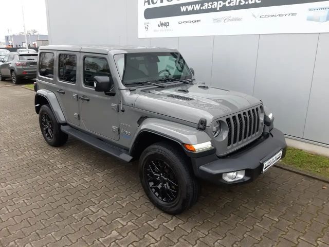 Jeep Wrangler Sahara