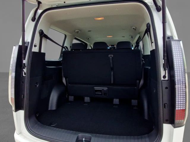 Hyundai Staria Trend